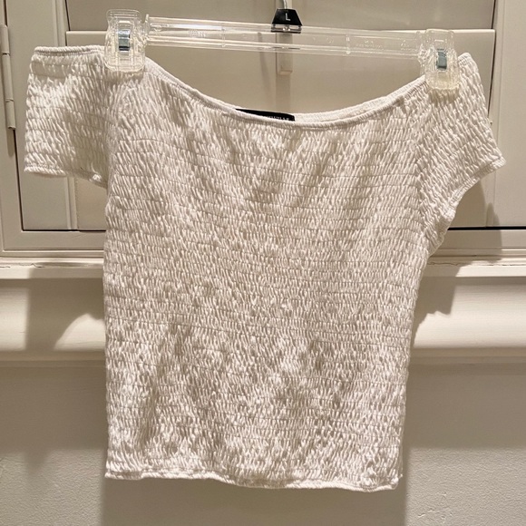 White Strapless Rouched Crop Top - Picture 3 of 6